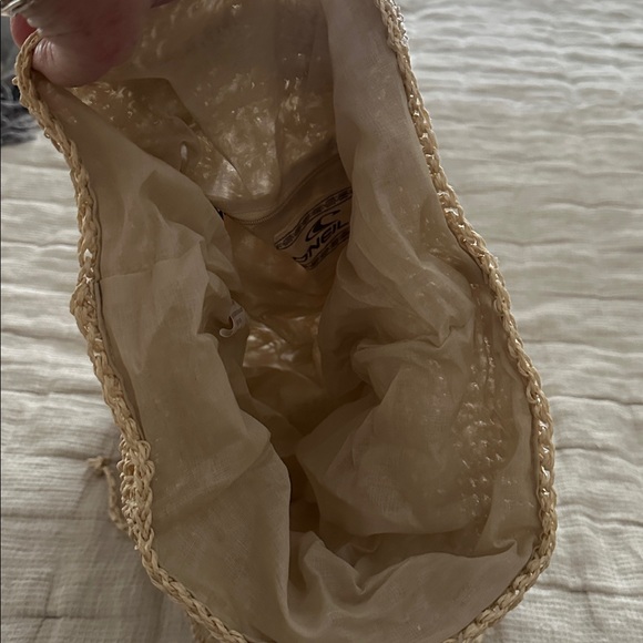 O’Neill Natural Raffia Woven Beach Bag, Backpack Style - Picture 6 of 7